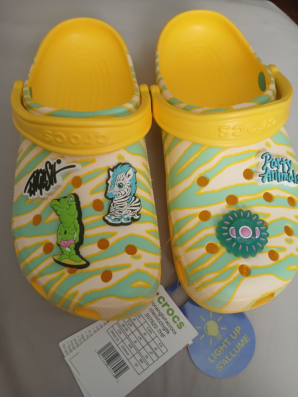 Crocs Bundle Deal - Picture 4 of 11